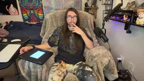 Chris online show from February 8, 11:02 am