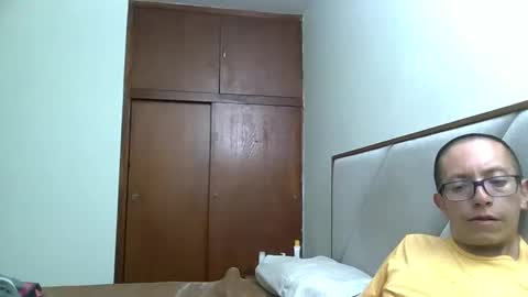 fonzi_flores online show from October 5, 1:08 pm