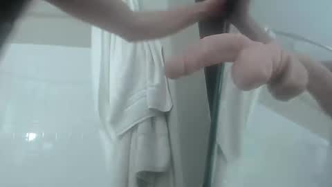 forsomefun007 online show from February 21, 1:44 pm