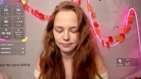 Lisa online show from October 16, 8:18 pm