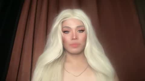 KITTY online show from April 10, 11:59 am