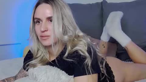 Foxy Kimmi online show from November 26, 7:16 am