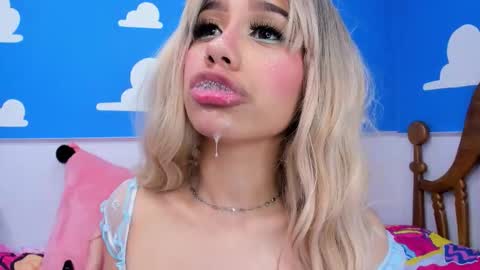 Samy online show from October 29, 6:52 pm