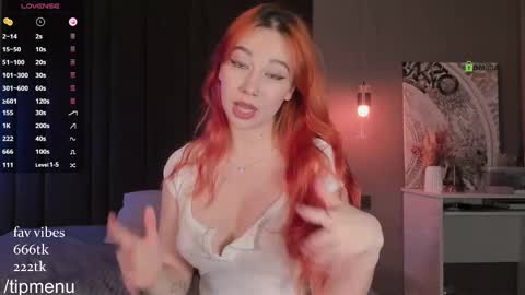 foxylovesyou online show from March 6, 9:03 am