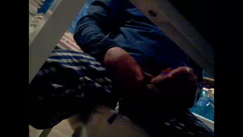 Snapshot of fra__71 chatting on October 19, 5:01 am fra 71 online show from October 19, 5:01 am