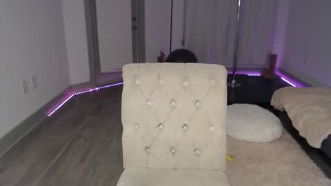 Angel online show from March 11, 1:37 am