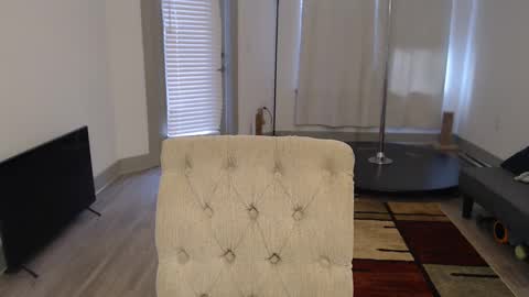 Angel online show from February 15, 6:12 pm