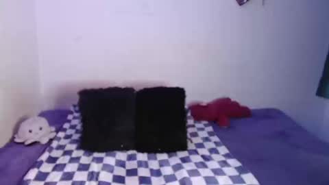 Snapshot of frances_ka chatting on September 27, 3:48 am francesca  online show from September 27, 3:48 am
