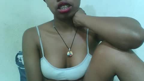 francinealdy online show from December 14, 8:04 pm