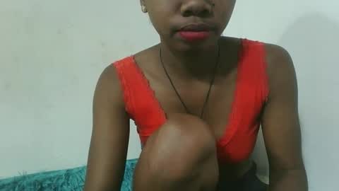 francinealdy online show from October 5, 7:39 am