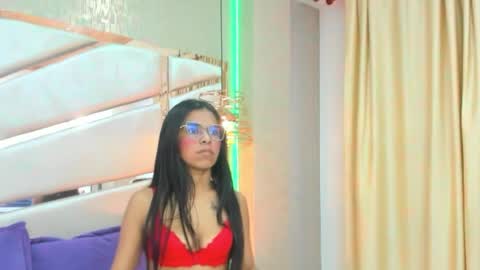 francis_20 online show from March 3, 1:51 pm