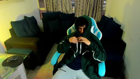 frank online show from January 11, 10:40 pm