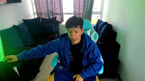 frank online show from January 12, 9:29 pm