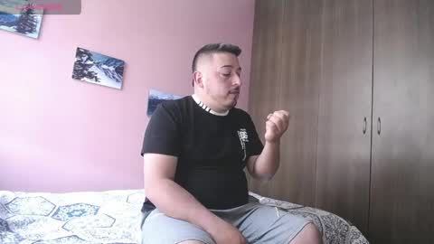 Juan online show from April 13, 8:57 pm