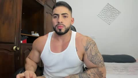 frank_foxx1 online show from July 28, 4:43 am