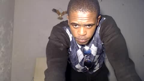 Frank Hussle online show from August 3, 7:31 pm