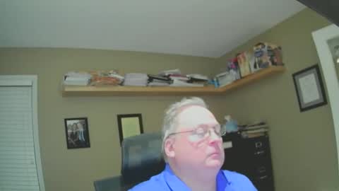 frankie6207 online show from January 19, 7:04 am