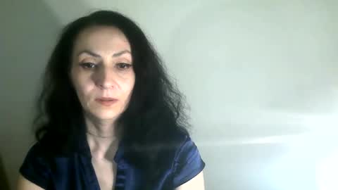 frankieteasing online show from December 21, 2:09 am