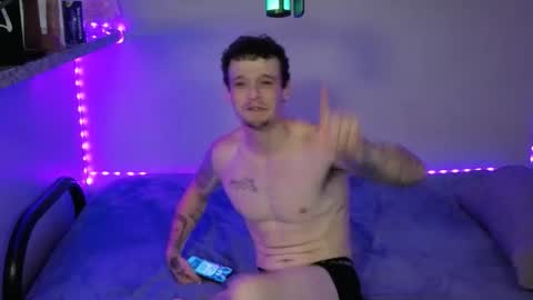 Snapshot of frankoafterdark chatting on September 16, 2:46 am Franco online show from September 16, 2:46 am