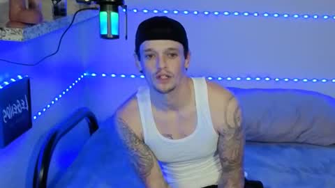 Snapshot of frankoafterdark chatting on September 14, 2:36 am Franco online show from September 14, 2:36 am