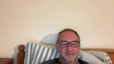 franksgreat online show from February 22, 6:50 am