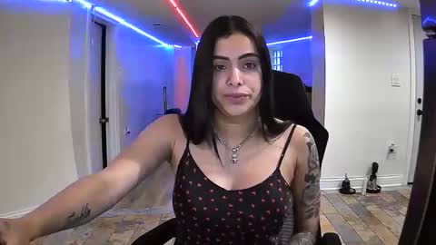 franyelis_latinhot online show from May 20, 12:18 am