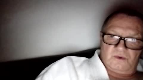 Wolfi online show from December 31, 5:29 pm