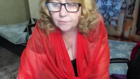 FrauMartha online show from January 10, 1:05 pm