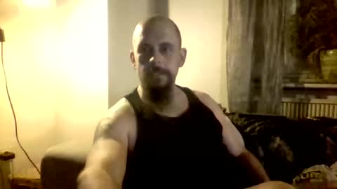 frecherkerl88007 online show from January 9, 5:35 am