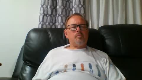 Just  Fred online show from May 3, 6:30 am