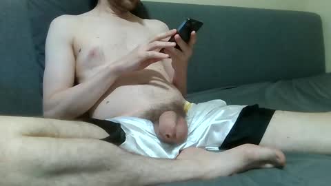 Snapshot of fredthetom12 chatting on September 28, 5:22 pm Greedy Fred online show from September 28, 5:22 pm