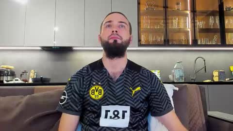 Andrew online show from November 6, 6:33 pm