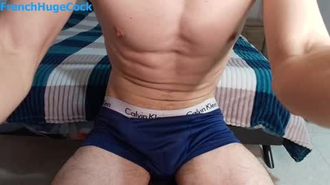 Manson FrenchHugeCock online show from November 29, 5:26 am