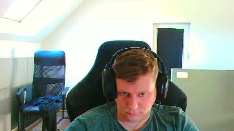 French fries online show from April 23, 5:25 pm