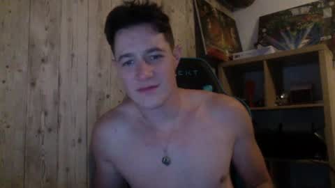 French Horny Bibs online show from December 26, 11:35 pm