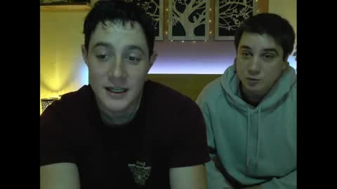 French Horny Bibs online show from January 15, 9:20 pm