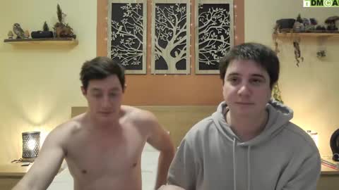 French Horny Bibs online show from February 9, 8:56 pm