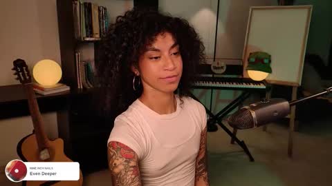 Snapshot of fresatanica chatting on September 17, 2:59 am Vale online show from September 17, 2:59 am