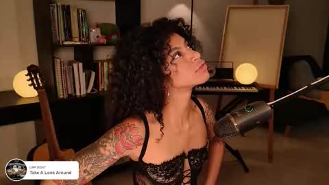 Snapshot of fresatanica chatting on September 26, 3:03 am Vale online show from September 26, 3:03 am