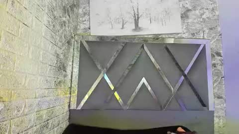 FreyaHL online show from April 23, 2:19 am