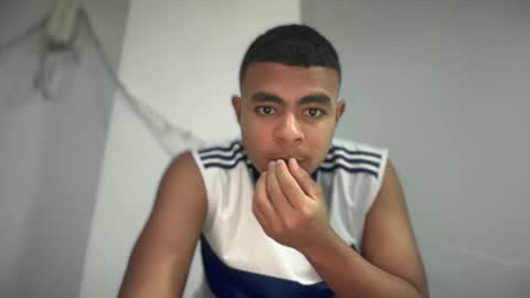 freyva_ online show from January 24, 6:03 am