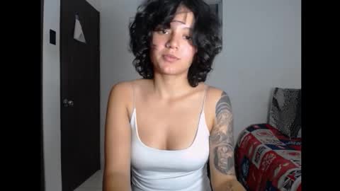 frikisa online show from February 17, 1:59 am