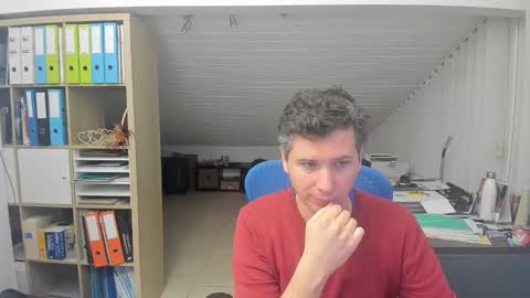 Snapshot of frikits chatting on October 27, 7:14 pm Francois online show from October 27, 7:14 pm