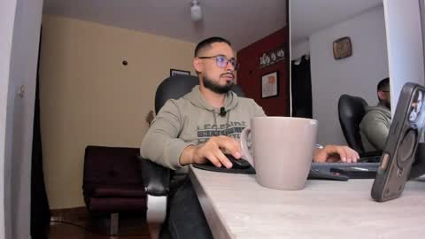 SERGIO THE SEX LAWYER online show from April 4, 4:30 am