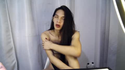 gazy online show from December 9, 6:46 pm