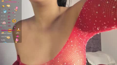 laura - Independent model online show from November 11, 1:57 pm