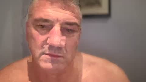 fullback_15 online show from October 12, 3:26 pm