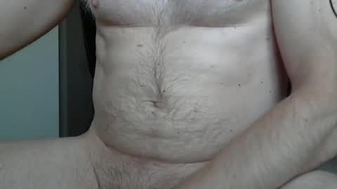 funguy1979100 online show from July 18, 12:40 pm