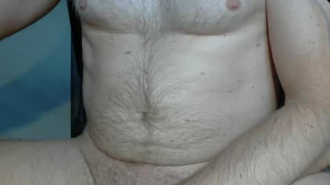 funguy1979100 online show from July 16, 11:28 pm