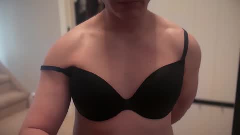 funguy7723 online show from March 5, 6:50 pm